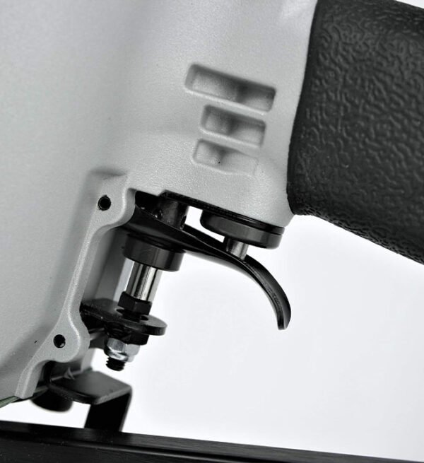 SN2283H-AD 3 1/2" 21° Plastic Collated Framing Gun - PneuTools