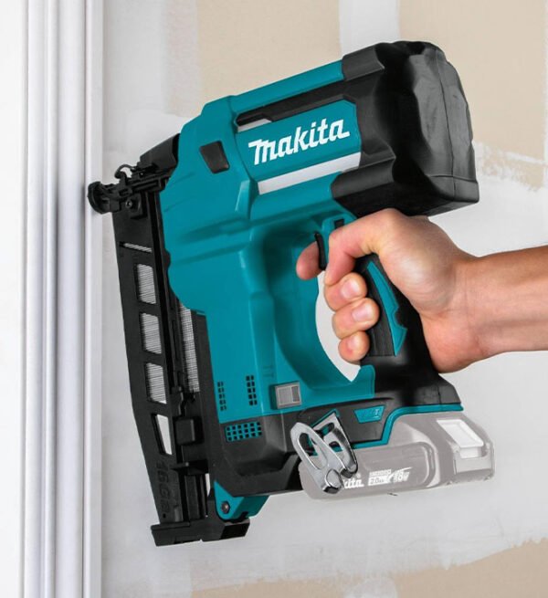 18V LXT Lithium-Ion 16-Gauge Cordless 2-1/2 in. Straight Finish Nailer (Tool Only)